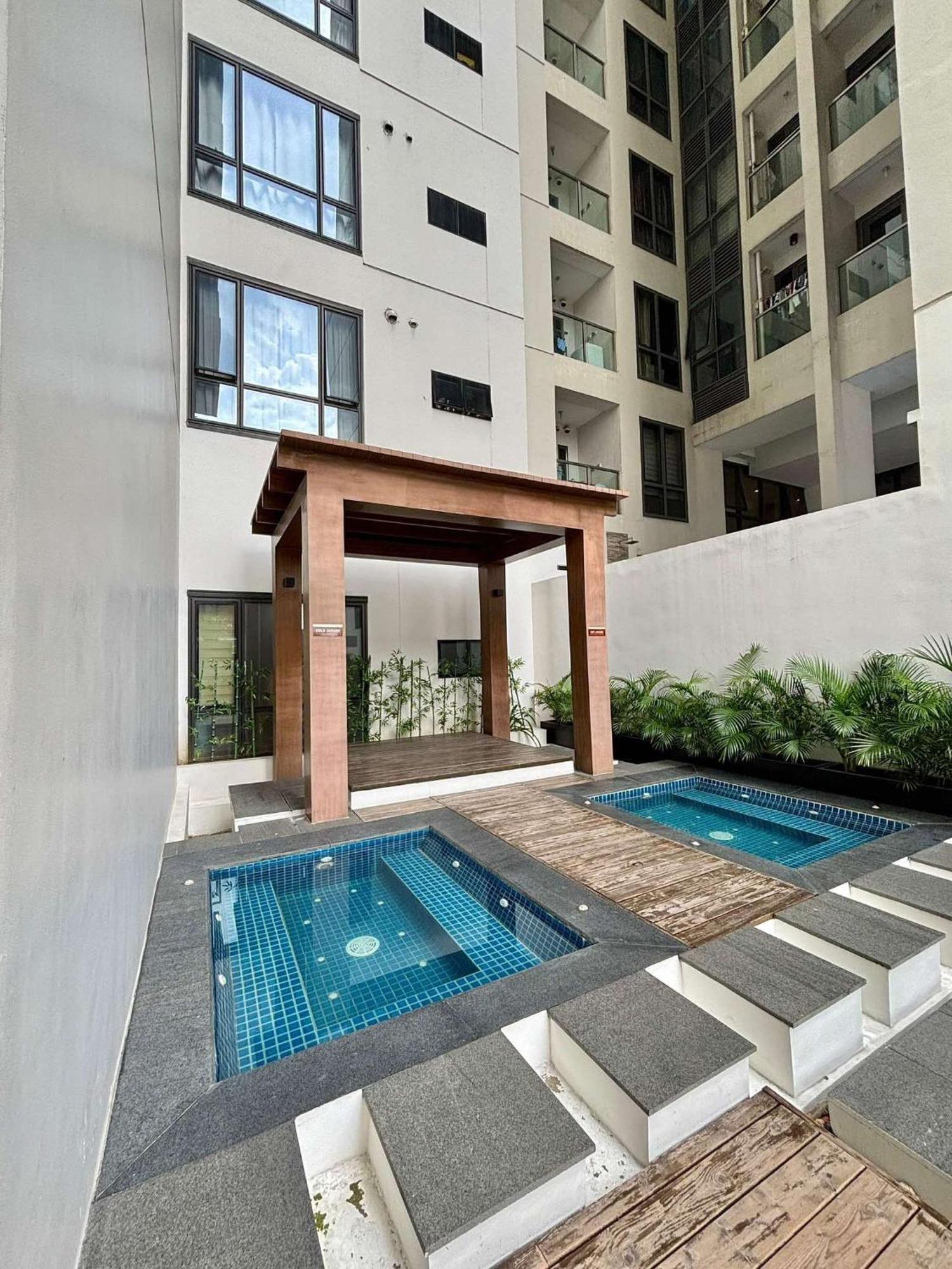 Greenbelt Hamilton Tower 1 Legazpi Makati City Buitenkant foto